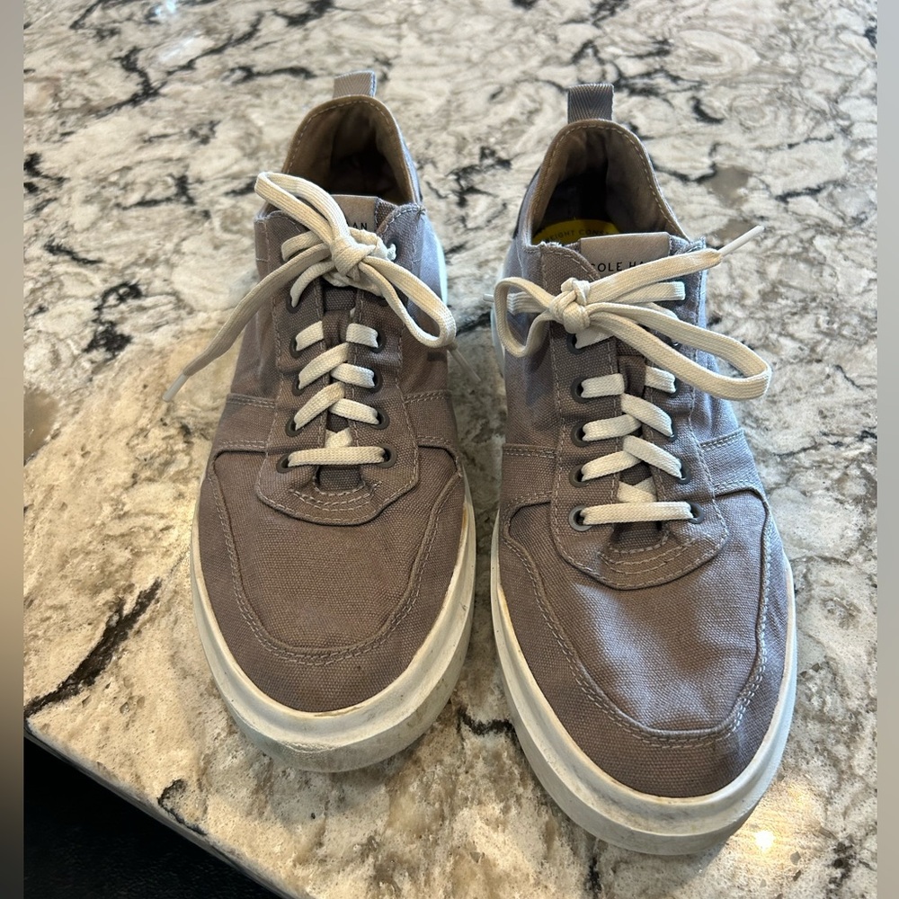 Cole Haan Men’s casual dock shoes in Gray canvas